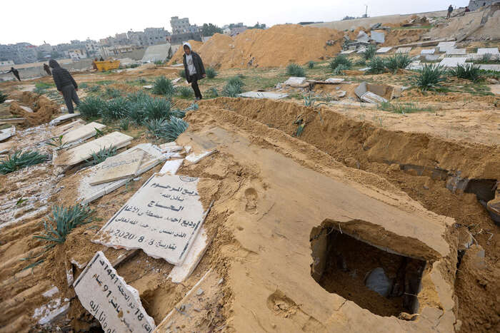  Antisémitisme : des stèles juives dégradées dans un cimetière militaire de l’Oise