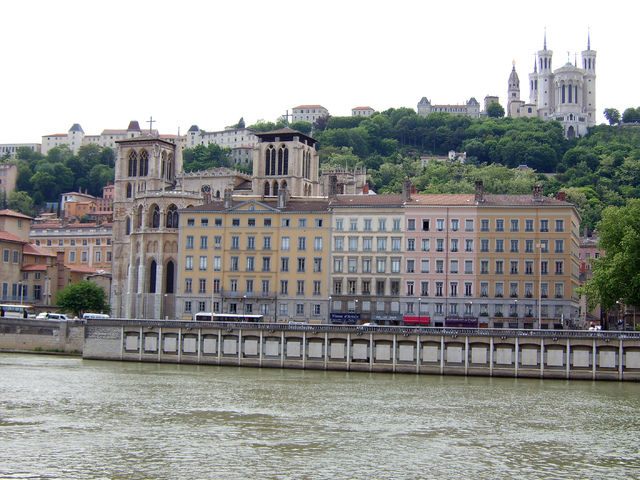 Blog de lisezmoi : Hello! Bienvenue sur mon blog!, Le Rhône : Lyon