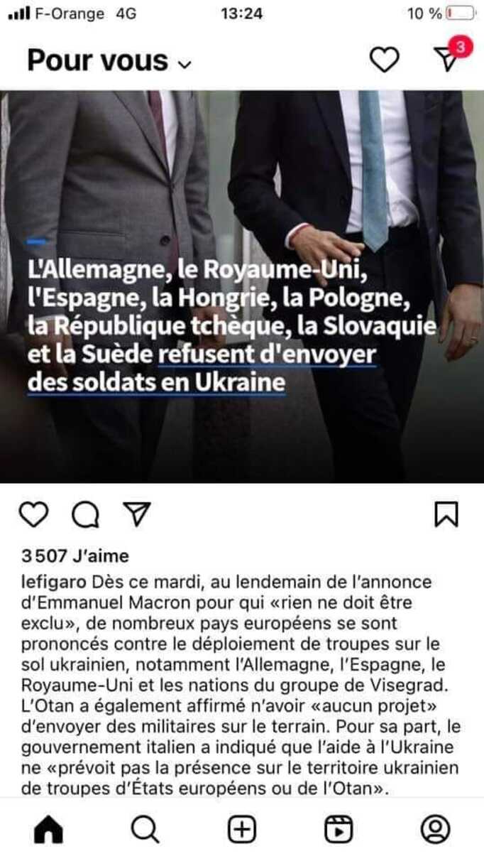 Peut être une image de 2 personnes et texte