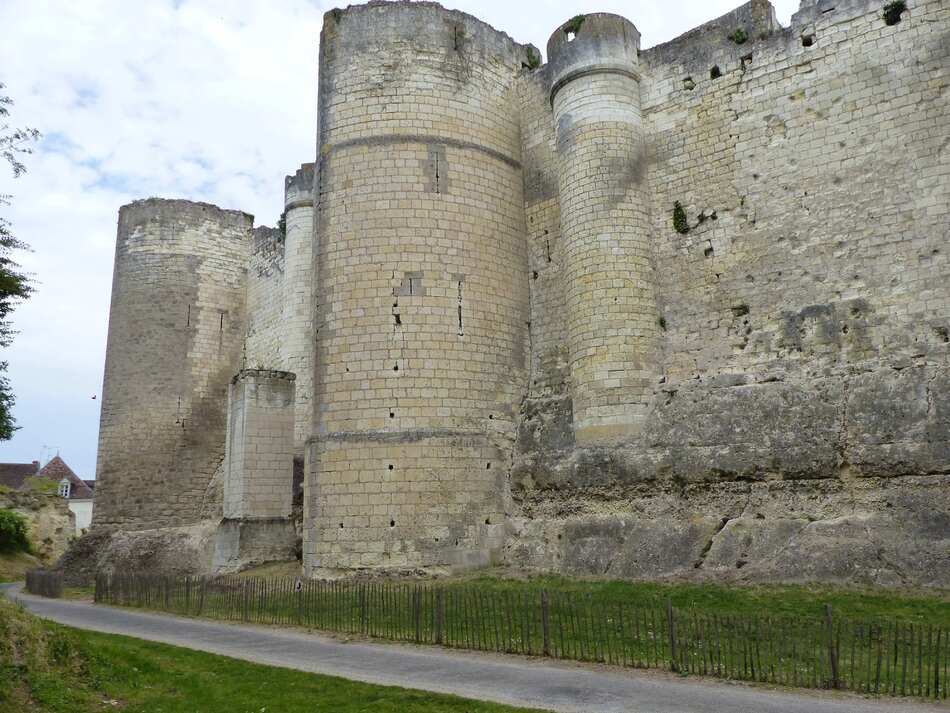 Remparts de Loches.