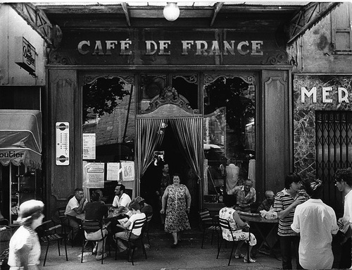 En visite au Café de France … la place juste.