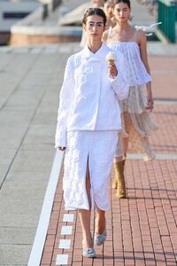 mode fashion ice cream cone 