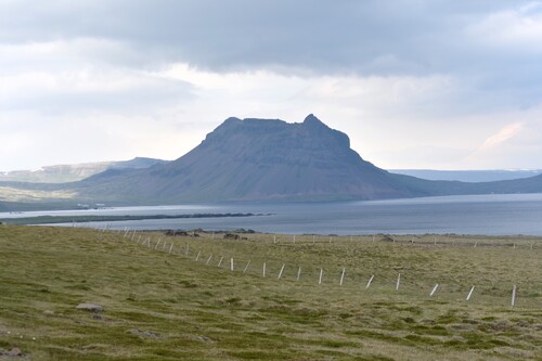 De Laugarhóll à Urðartindur (Nordurfjördur)