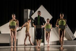 dance ballet quintett sydney chloe leong david mack