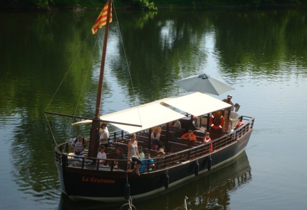 Gabare sur la Dordogne