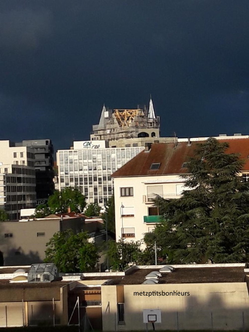 Un dimanche...sous la pluie?