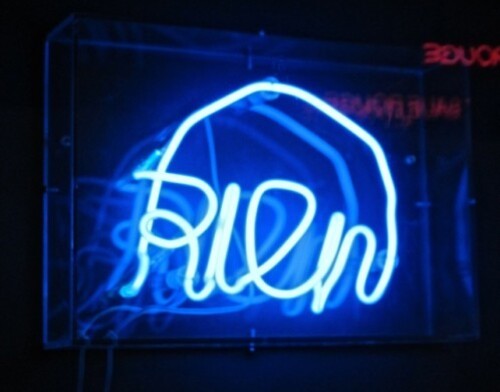 Alberola-rien-neon.jpg