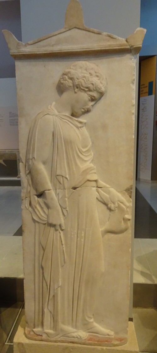 Thessalonique, musée archéologique, stèles et statues