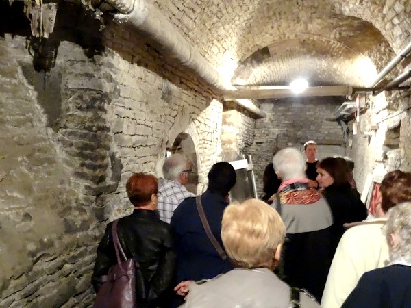 Visite de la crypte de saint Bernard avec les Amis du Châtillonnais