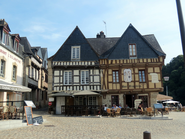 Quand Lyon vient en Bretagne : Des crêpes à Locmariaquer puis la Trinité