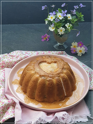 FLAN DE SEMOULE AUX RAISINS SECS A LA FLEUR D'ORANGER