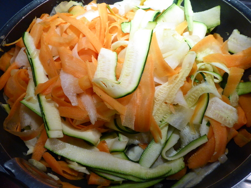 Du Cabillaud en croûte d'Amandes et Tagliatelles de Légumes