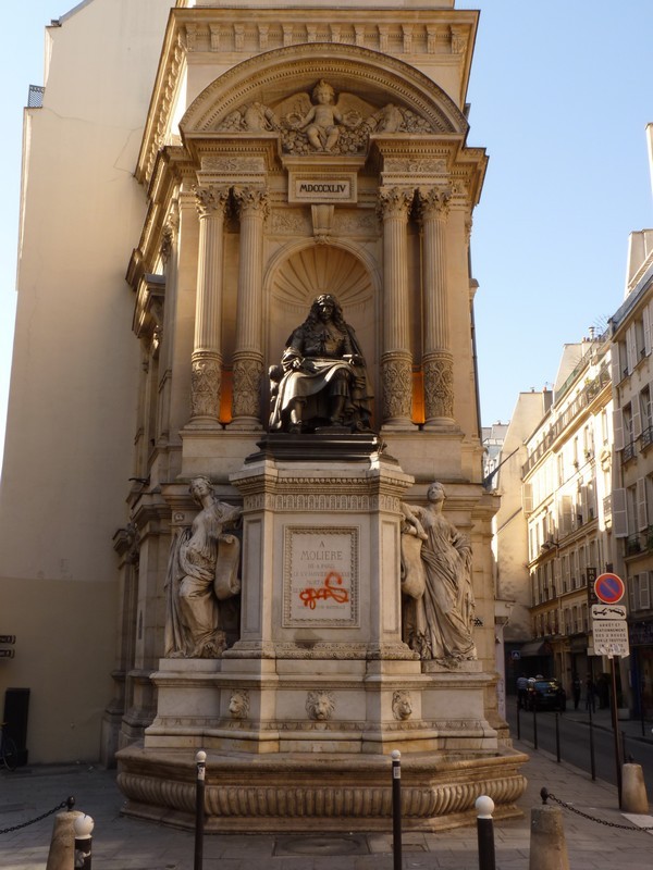 19 - Monument à Molière