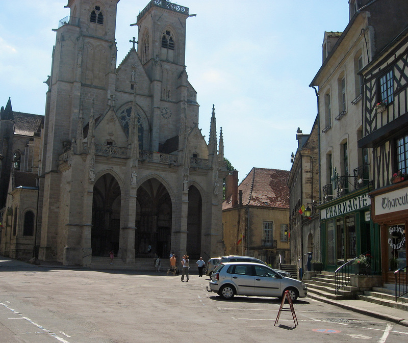 SEMUR-en-AUXOIS (21) :4