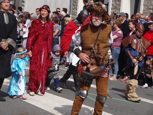 La fete médiévale de Guérande, suite et fin du défilé (3)