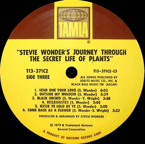 Stevie Wonder : Album " Stevie Wonder's The Secret Life Of Plants " Tamla Records T13-371C2 [ US ]