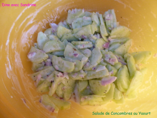 Une Salade de Concombres au Yaourt