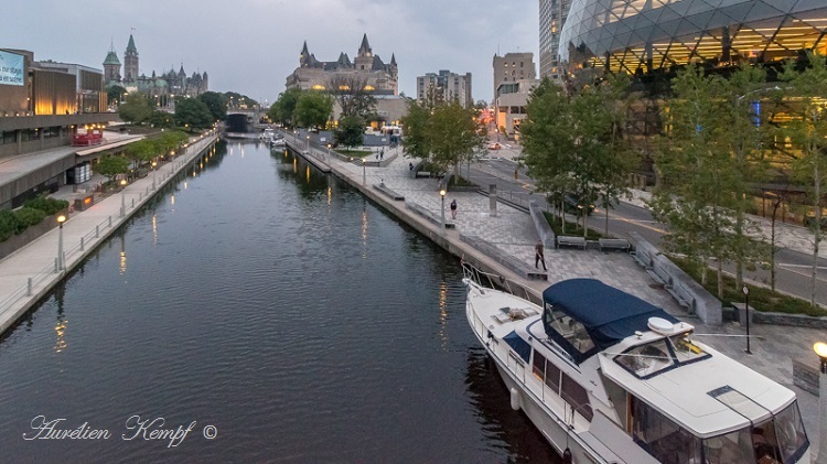 Province de l’Ontario : Ottawa rivière et canal Rideau, pont Alexandra