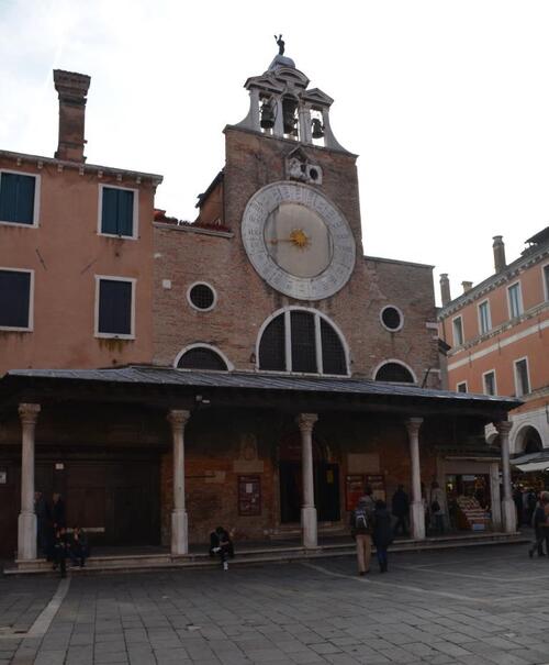 L'église de San Giacomo di Rialto à Venise