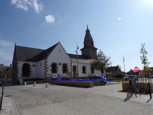 Erdeven, l'église Saint Pierre et Saint Paul