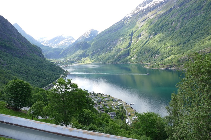 DE GEIRANGER A 