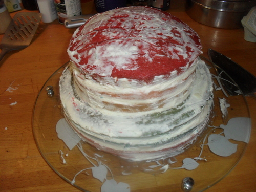 Ce week end, c'était anniversaire de mon loulou, et donc...RAINBOW CAKE