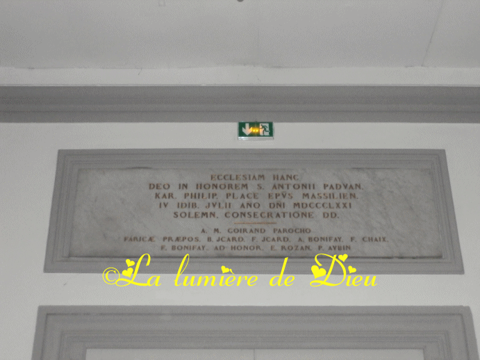 Cuges les pins : église Saint Antoine de Padoue