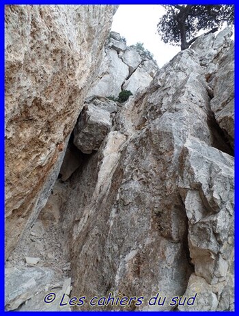 Calanques, la cheminée du Diable