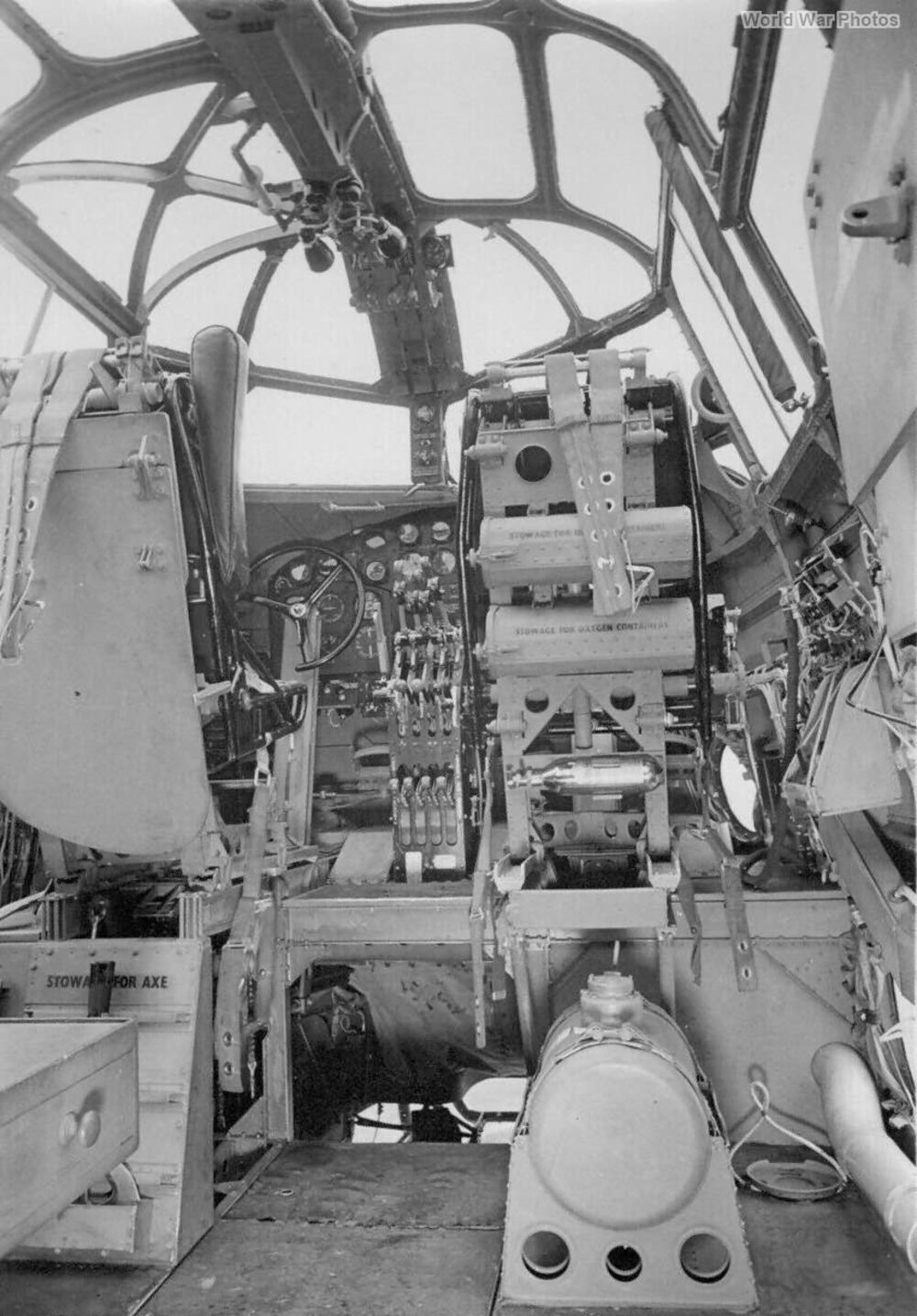 Cockpit du Bombardier S25 Short Sunderland 