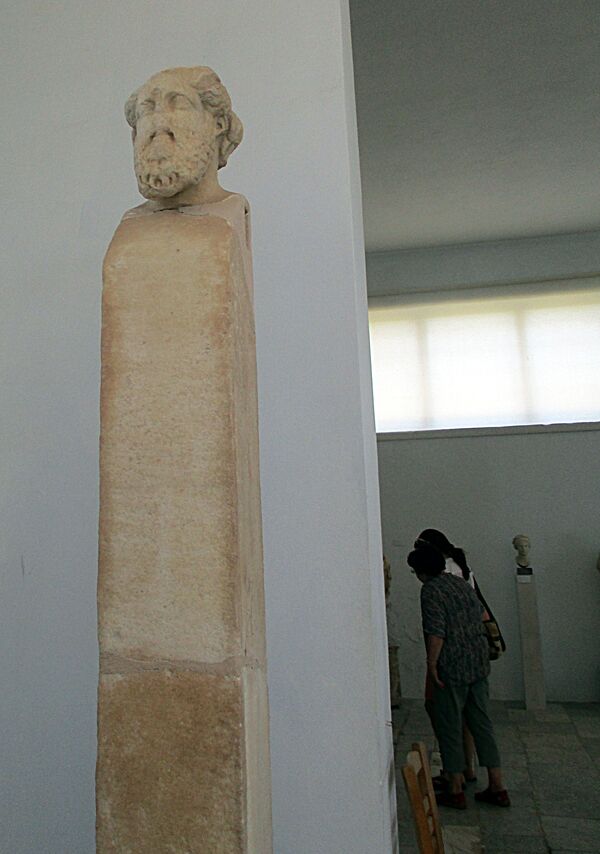 DELOS EN GRECE LE MUSEE    (2)