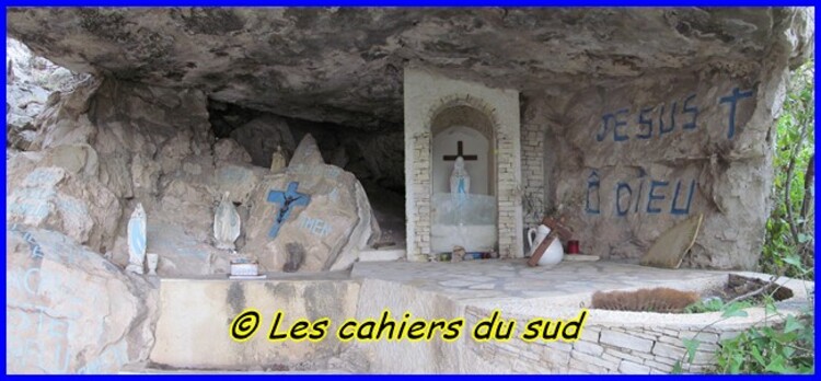 Massif de l'Etoile, la grotte de la Vierge