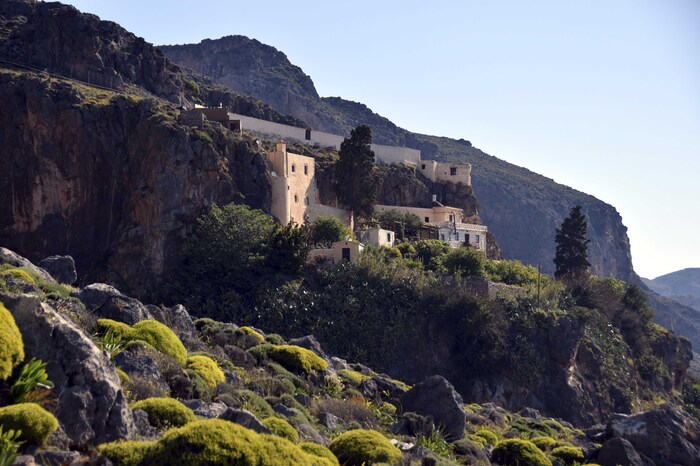 Monastère Moni Kapsa sur la route entre Makrigialos et Zakros
