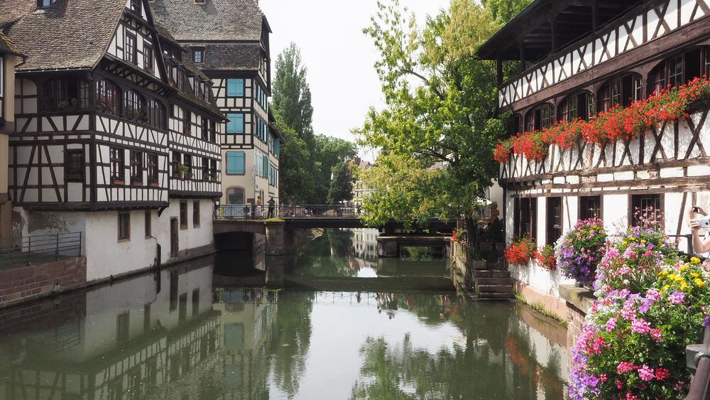 dans la Petite France 4/1