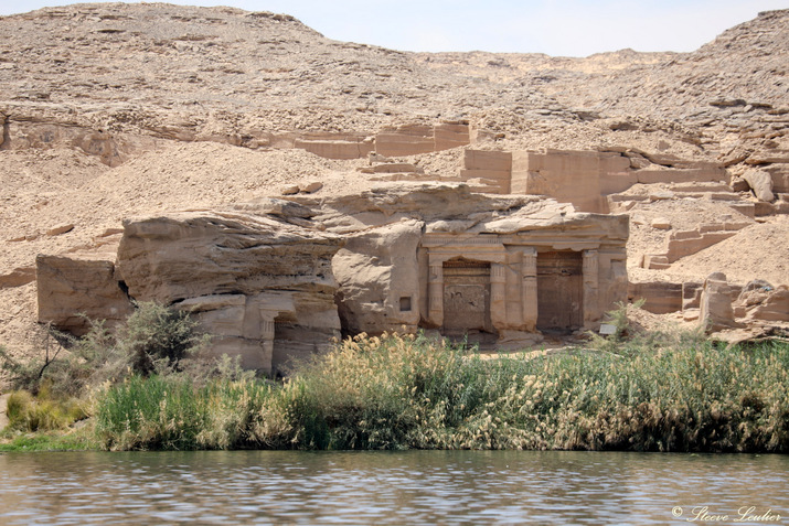 Les chapelles de Ramsès II et Mérenptah, Gebel Silsileh