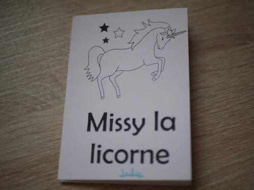 lecture mini-livre Missy la licorne