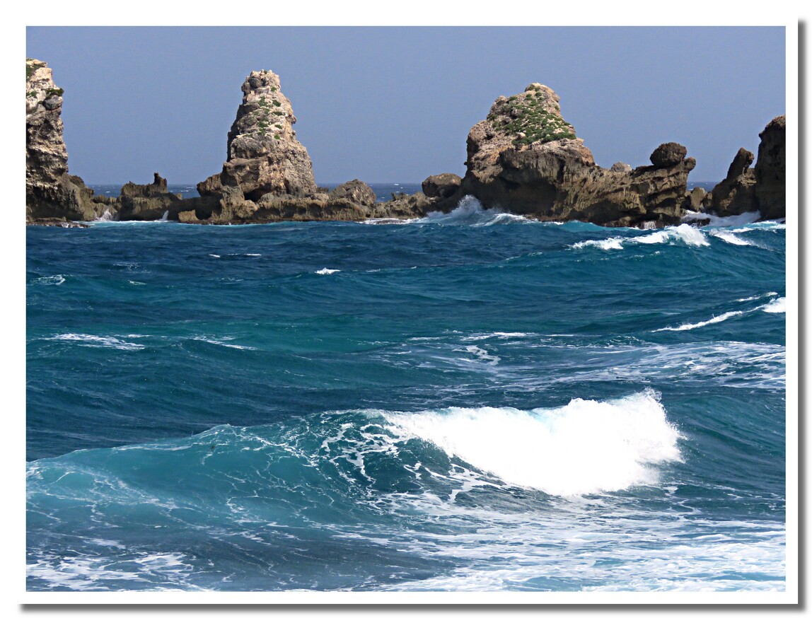 GUADELOUPE  PAYSAGE  DE  MER  2017