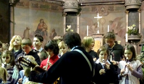 Le Concert de l'Epiphanie par les élèves de l'école Saint Bernard de Châtillon sur Seine...