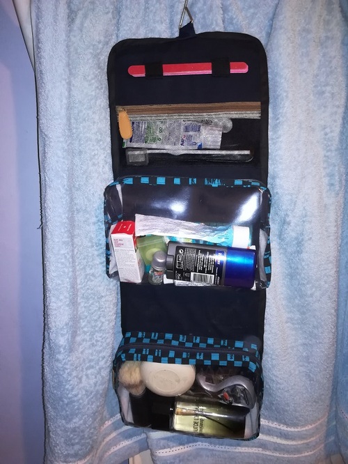 REfaire une trousse de toilette à l'identique