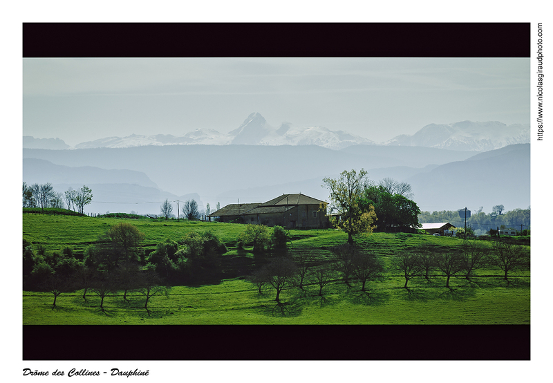 Dauphiné méconnu de la Drôme des Collines au lac Paladru