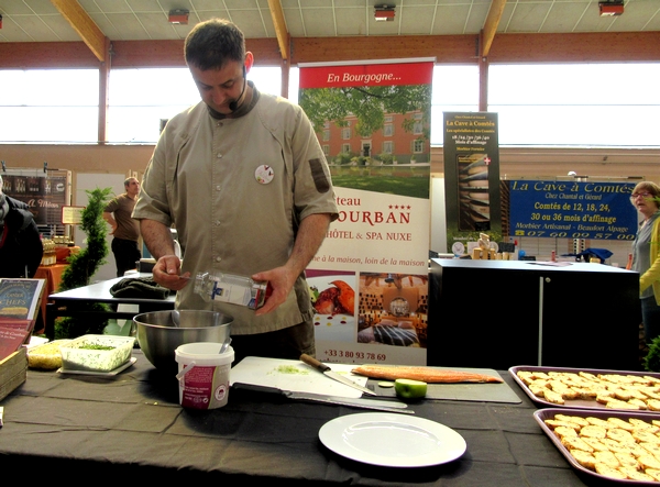 Arole Dupaty, Chef du restaurant le Sabot de Vénus a démontré tout son talent au salon "Art et Saveurs"organisé par le Lions Club