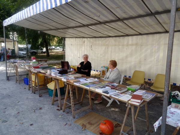 La foire aux vieux papiers 2014 à Châtillon sur Seine