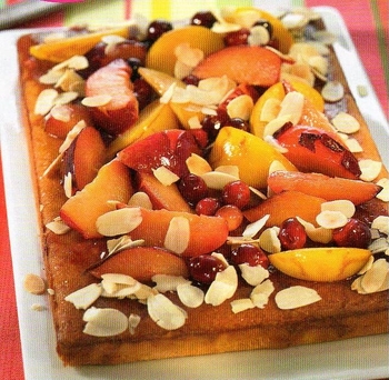 desserts aux fruits - photo gateau tiede a l'amande et aux fruits d'ete
