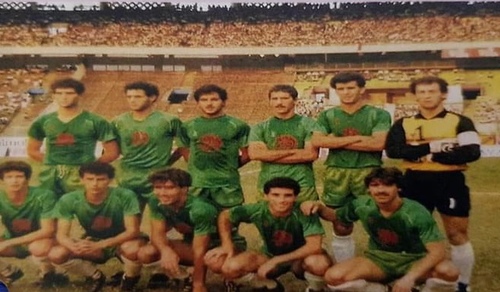 à Djakarta EN Indonésie - EN Algérie "B" 0-1 Après prolongations 1986/1987