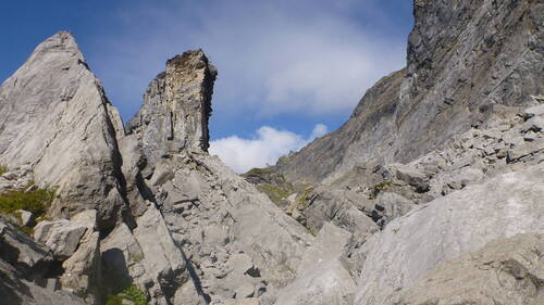 Traversée du Mont charvin (2409m) et Le Marteau (2289m) par le dérochoir