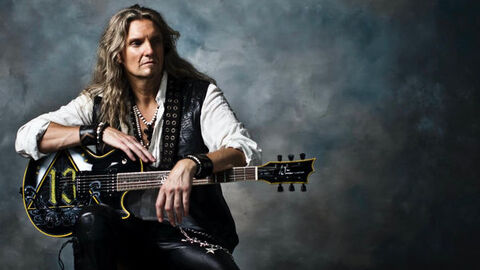 JOEL HOEKSTRA'S 13 - Détails et extrait du nouvel album Running Games