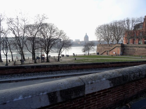 Toulouse: le long de la Garonne