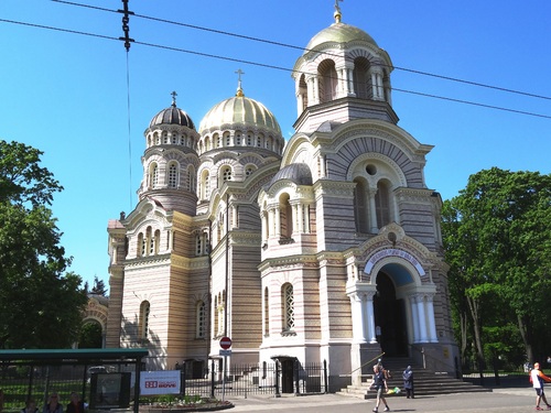 Riga: autour de l’église Zaint-Alexandre-Nevsky