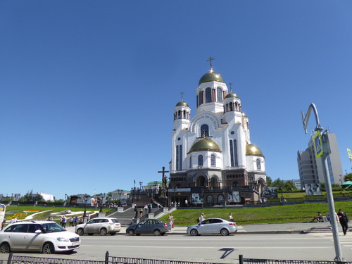 Voyage Transsibérien 2017, le 12/07, 5ème jour,Ekaterinbourg, église "Sur-le-Sang-Versé"