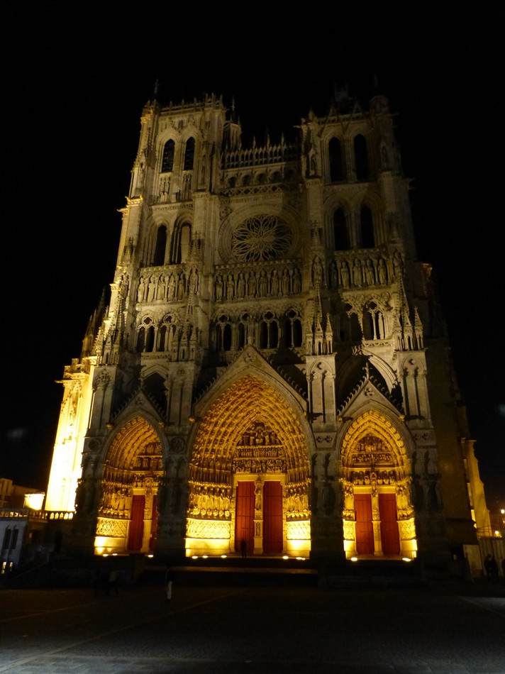 La Cathédrale d'Amiens illuminée