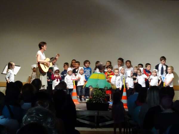 "Protégeons notre planète", un joli spectacle musical présenté par les élèves de l'école Saint-Bernard